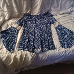 Amy Byer floral print long sleeve shirt